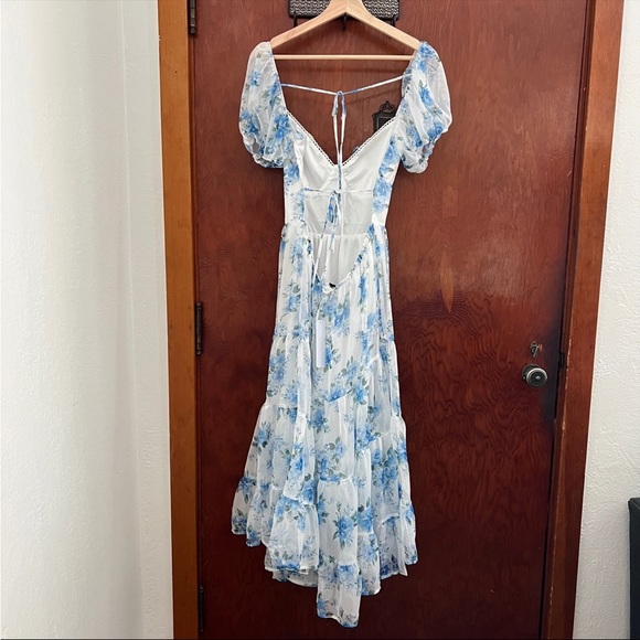 White and Blue Floral Puff Sleeve Bustier Backless Midi Dress 🌿 - Picture 9 of 13